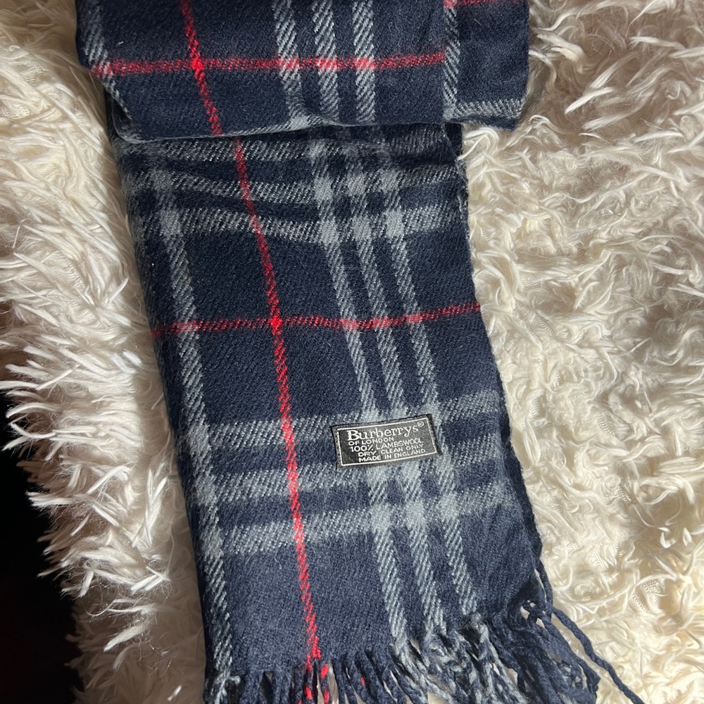 Burberry Plaid Wool Scarf - Picture 4 of 9